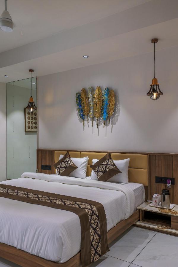 Hotel Aditya Mansingh Inn Somnath Exterior photo